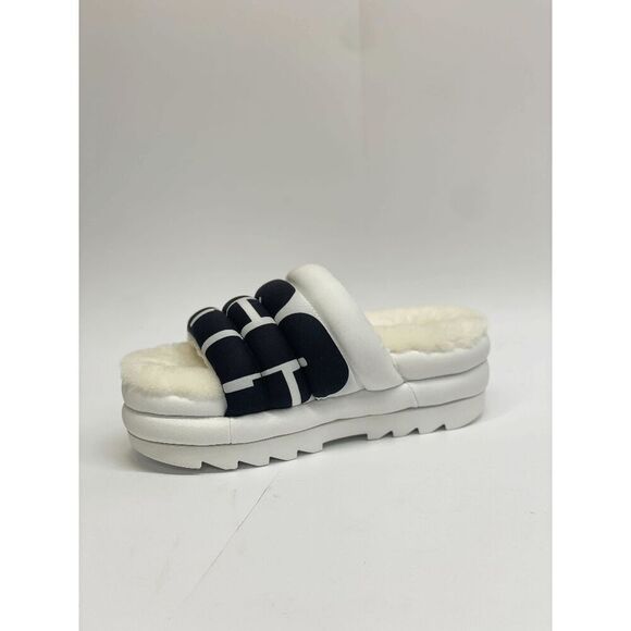 UGG Women's Maxi Slide Logo Sandals - White 6 - Picture 3 of 10